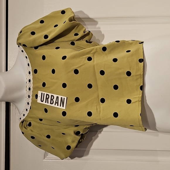 Urban Outfitters Kimchi Blue Apple Square Neck Cropped Blouse Sz Small NWT - Picture 7 of 11